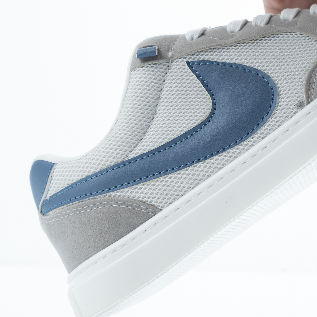 Nike Men’s Foam Shoes