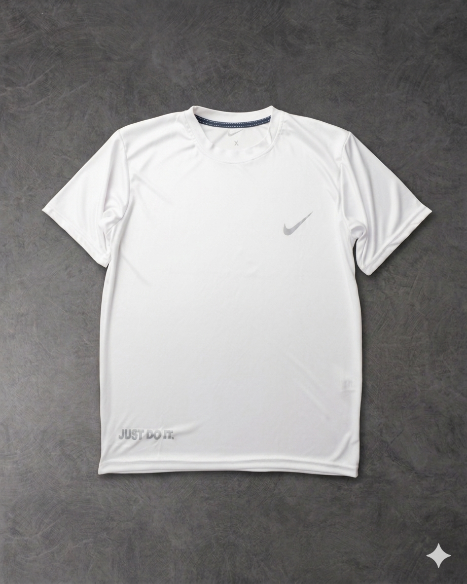 NIKE Athletic Fit Men’s T- Shirt